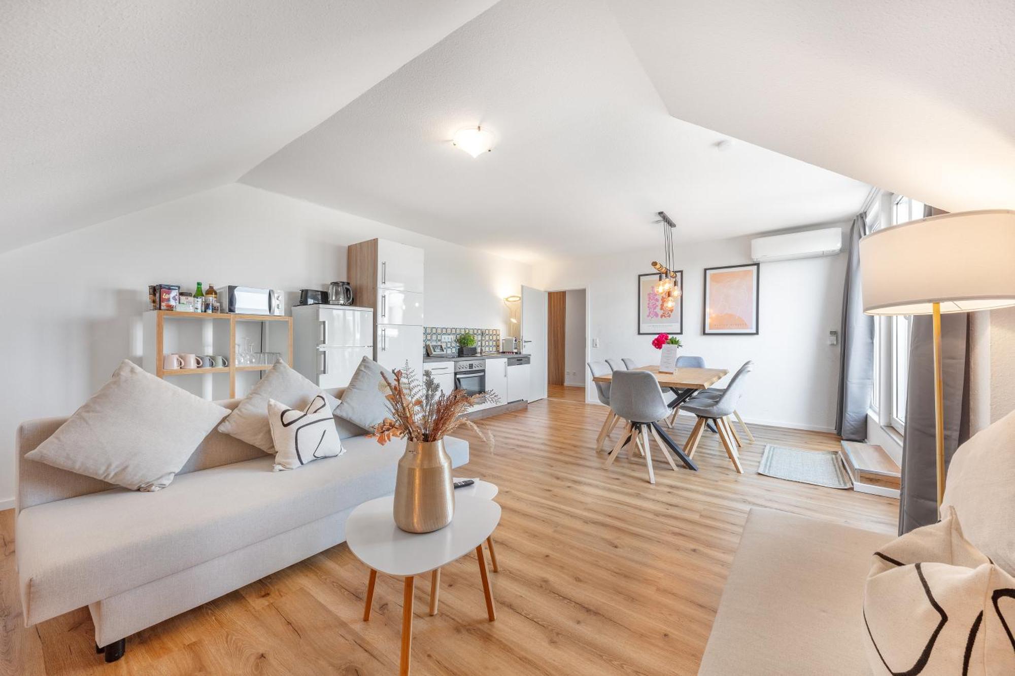 Mango Living I Stadtoase I Modern I 3 Schlafzimmer I 95 Qm I 9 Personen メンヒェングラートバッハ 部屋 写真